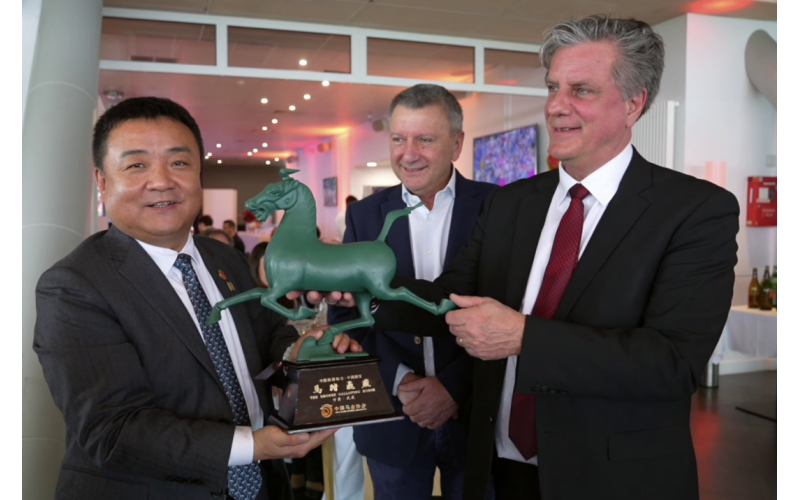 &ldquo;东风自得&mdash;从巴黎到乌鲁木齐主题活动&rdquo;隆沉进行